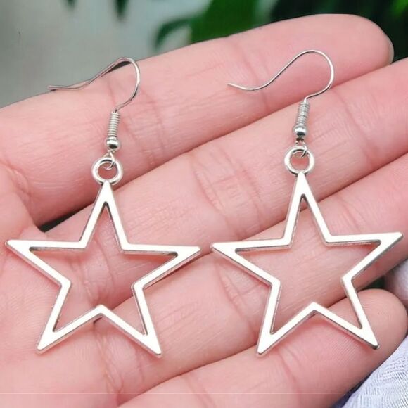 Star Earrings Dallas Cowboys NFL Fan Dangle Cut-Out Silver Shaped Jewelry Cosmic - Picture 2 of 6